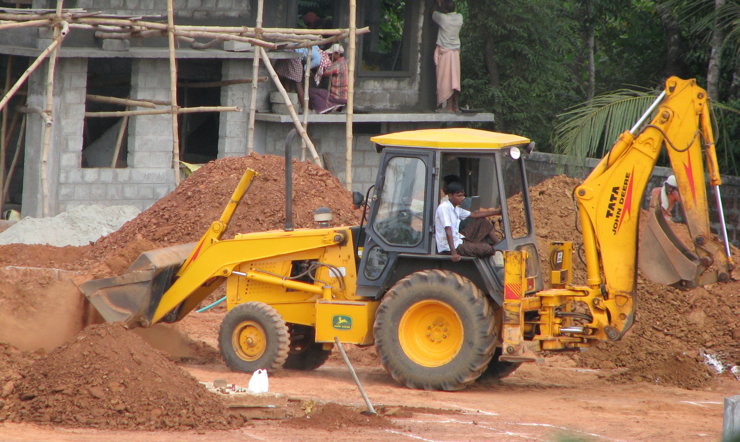 John Deere next-gen backhoes