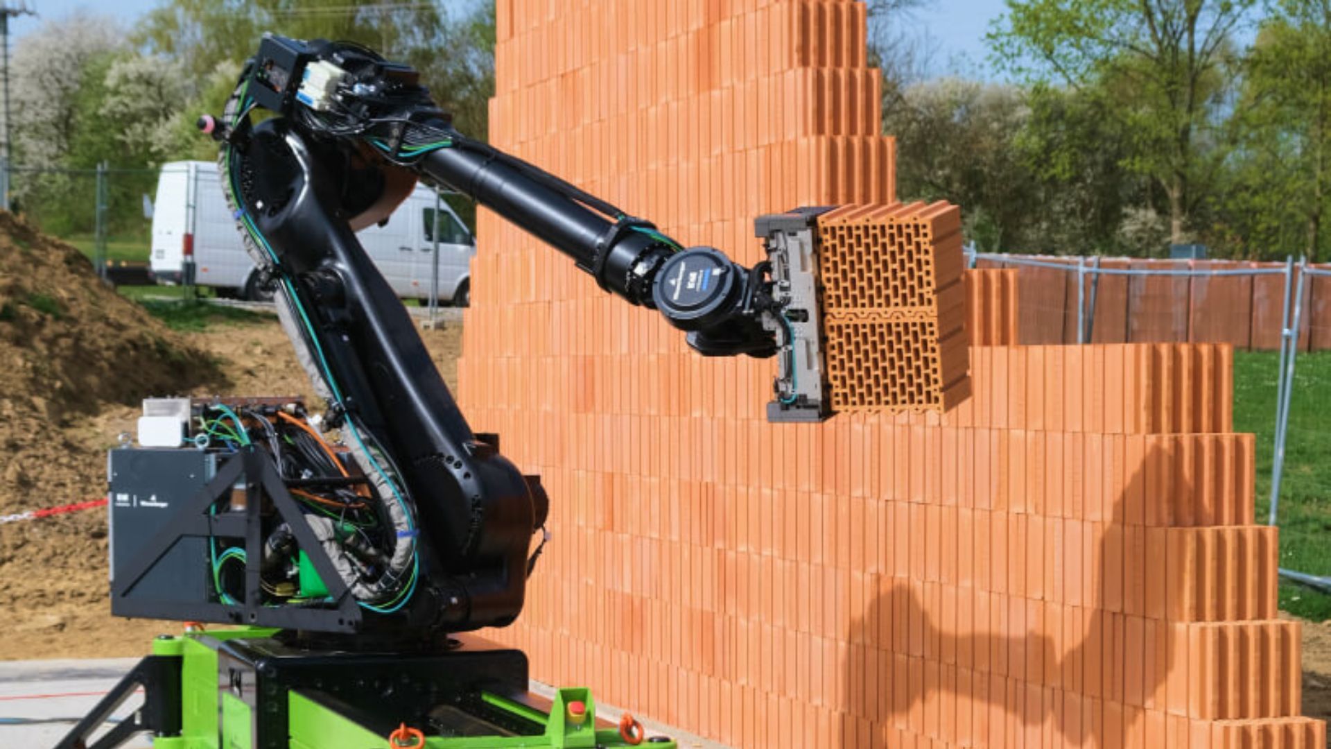 WLTR Brick-laying robot
