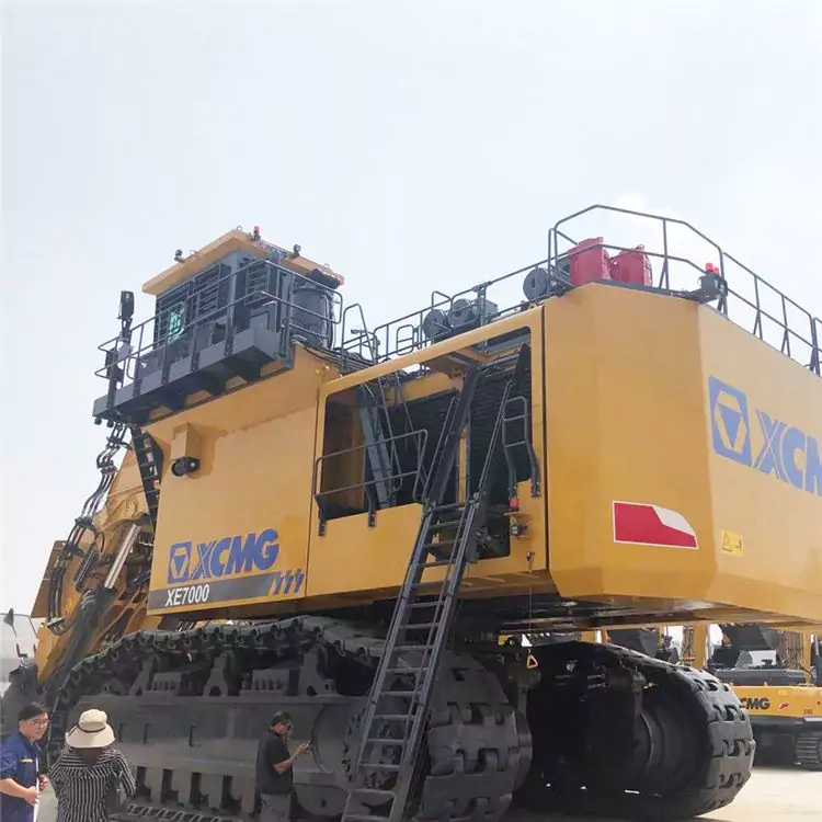 XCMG 700-Tonne-Excavator