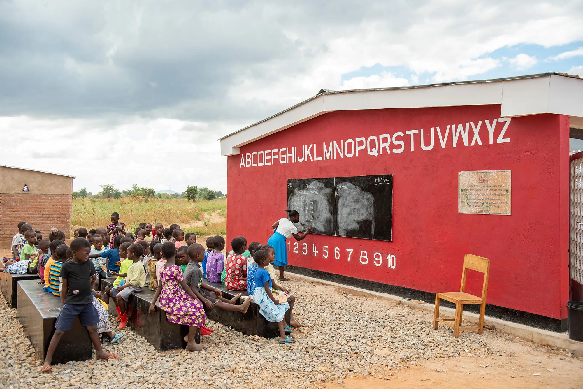 The World’s First 3D Printed School Project