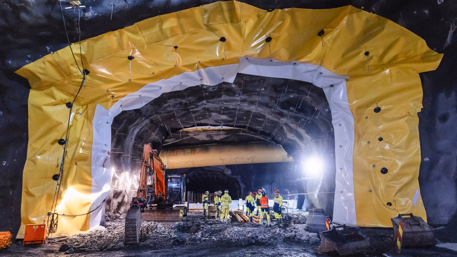 Water ingress protection in the Rogfast Tunnel by Skanska.