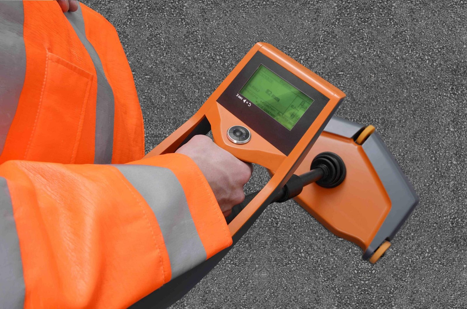 MIT SCAN T3 for asphalt pavement thickness testing. 